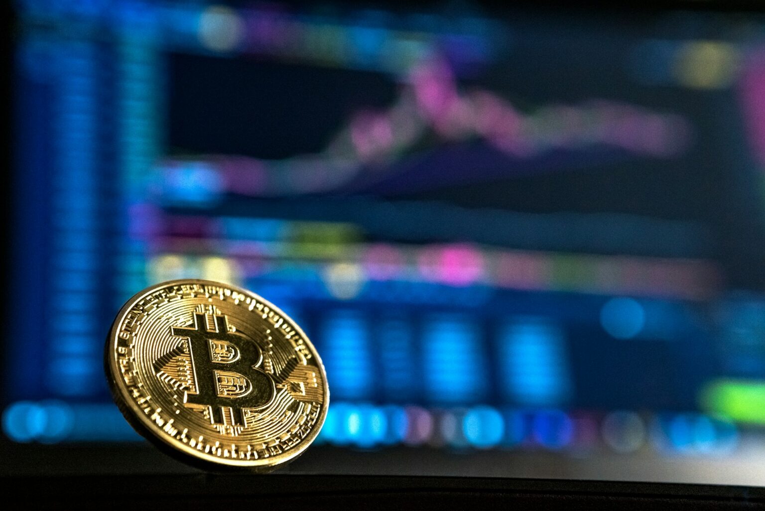 Bitcoin Ready For $90K? ‘Next Big Move’ Could Come Next Week andre francois mckenzie iGYiBhdNTpE unsplash
