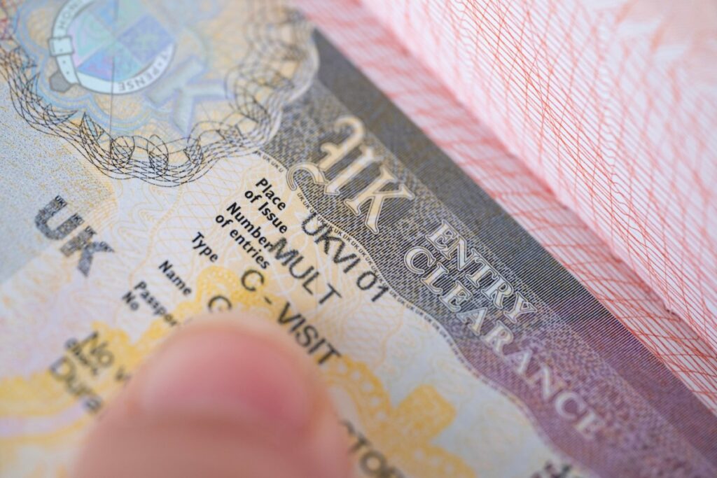 uk visa 2186517355