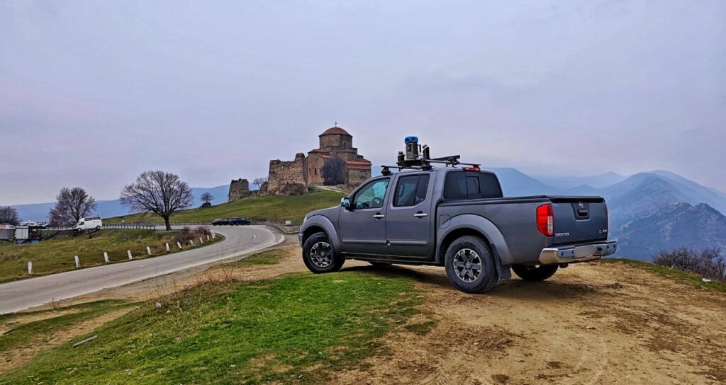 0.Hero Image Street View Car at Jvari Monas.width 1300