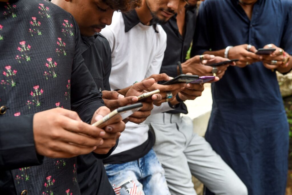 India forces caller-ID apps to feed spam reports to telcos india internet users getty